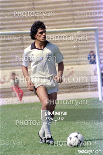 بازیکنان دهه های مختلف فوتبال ایران 11-محمدرضا شکورزاده,
