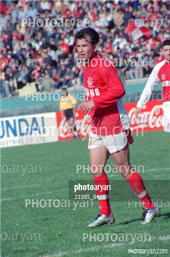 بازیکنان دهه های مختلف فوتبال ایران 4-حمید استیلی,