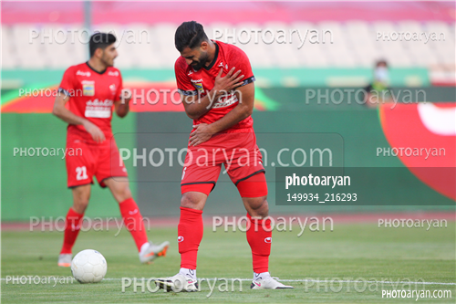 پرسپولیس  0 (3)-استقلال 0 (4)(1400/04/24)-مهدی ترابی,حسین کنعانی زادگان,