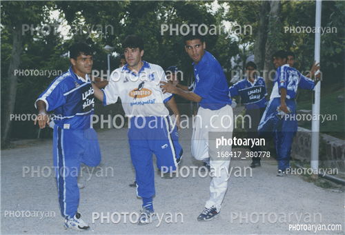 بازیکنان دهه های مختلف فوتبال ایران 38-