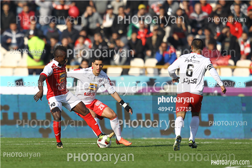 پرسپولیس 2-تراکتورسازی تبریز 0 (96/10/08)-گادوین منشاGodwin Mensha,مهدی کیانی,محمد نادری,