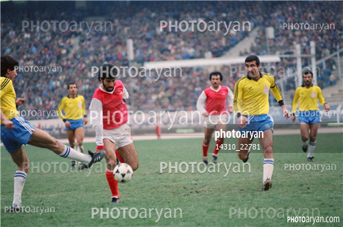 بازیکنان دهه های مختلف فوتبال ایران 1-شاهرخ بیانی,ضیاء عربشاهی,