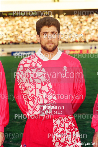 بازیکنان دهه های مختلف فوتبال ایران 2-داوود محبوب,