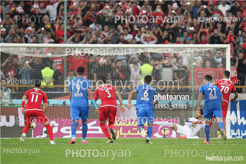 پرسپولیس 1 - استقلال 0  (96/08/04)-شجاع خلیل زاده,علی علیپور,کمال کامیابی نیا,امید ابراهیمی,سید حسین حسینی,علی قربانی,