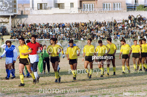 بازیکنان دهه های مختلف فوتبال ایران 6-جواد زرینچه,