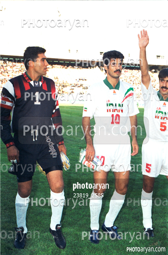 بازیکنان دهه های مختلف فوتبال ایران 10-علی دایی  Ali Daei,