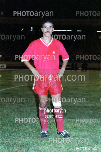 بازیکنان دهه های مختلف فوتبال ایران 15-مجتبی محرمی,