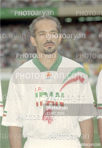 بازیکنان دهه های مختلف فوتبال ایران 7-محمد خاکپور,