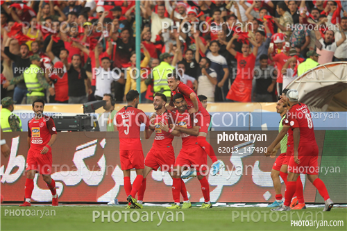 استقلال 0-پرسپولیس 1 (98/06/31) -محمد انصاری,فرشاد احمدزاده,امید عالیشاه,سیامک نعمتی,بشار رسن,حسین کنعانی زادگان,مهدی عبدی,