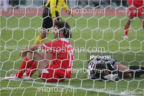 پرسپولیس 2-فجر سپاسی 4 (1384/10/09)-