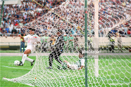 بازیکنان دهه های مختلف فوتبال ایران 6-مهدی مهدوی کیا,