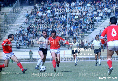 بازیکنان دهه های مختلف فوتبال ایران24 -