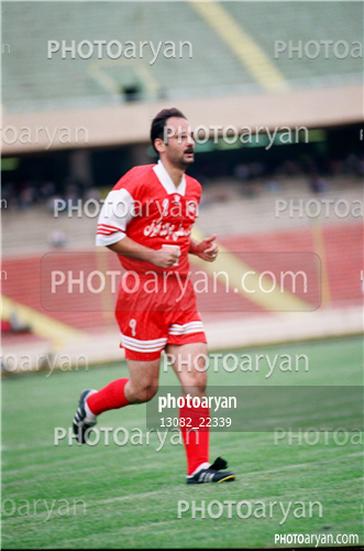 بازیکنان دهه های مختلف فوتبال ایران 1-مجید نامجو مطلق,