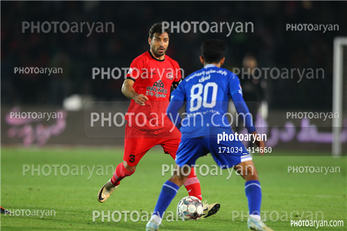 استقلال 0-تراکتور 2    (1403/08/10)-