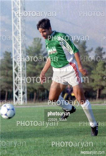 بازیکنان دهه های مختلف فوتبال ایران 7-وحید هاشمیان,