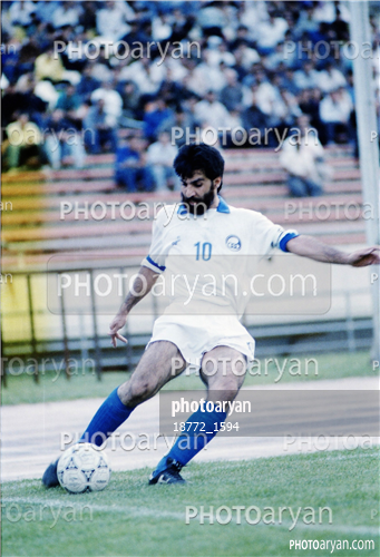 بازیکنان دهه های مختلف فوتبال ایران 3-شاهرخ بیانی,