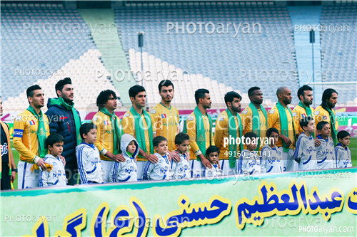 استقلال 4 - صنعت نفت آبادان 0(96/10/03)-کرار جاسم,مگئو باتیستا,حسین ساکی,محمد امین درویشی,محمد زبیر نیک نفس,لوسیانو پریرا,علی عبداله زاده,اگوستو سزار,حسین بغلاتی,داود نوشی,مسعود ابراهیم زاده,