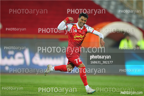 پرسپولیس 2-تراکتور 0  (1402/12/02)-