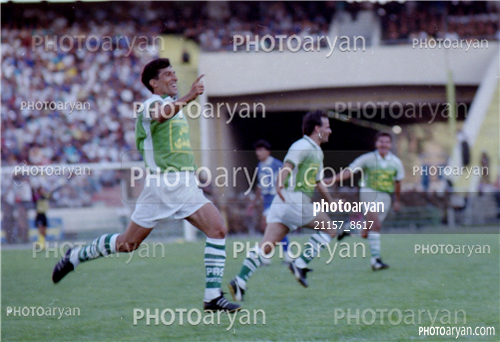 بازیکنان دهه های مختلف فوتبال ایران 4-هاشم حیدری,