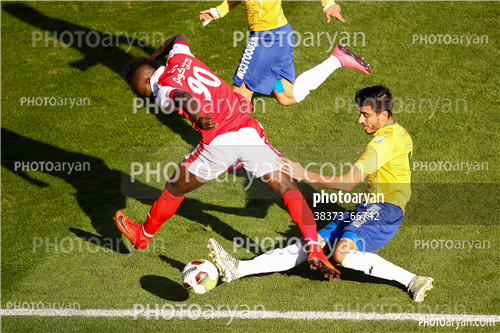 پرسپولیس 1(4)-صنعت نفت ابادان 1(5)  (96/09/28)-گادوین منشاGodwin Mensha,