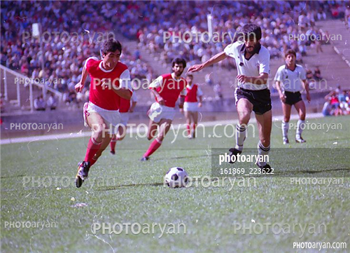 بازیکنان دهه های مختلف فوتبال ایران 33 -