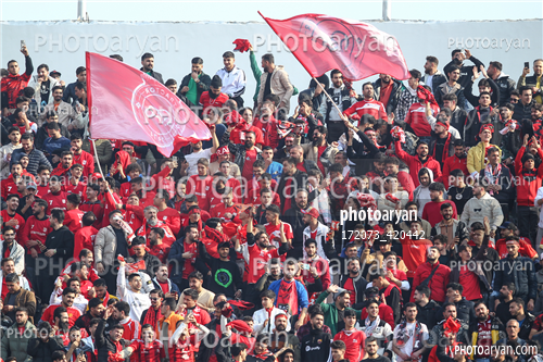 پرسپولیس  2-تراکتور  0    (1403/11/07)-