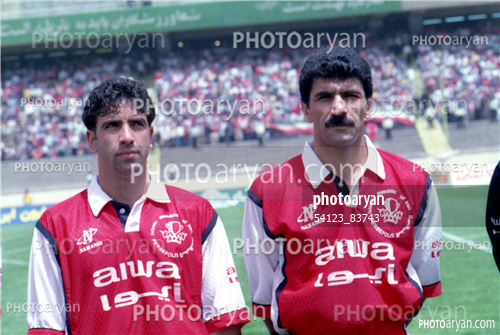 بازیکنان دهه های مختلف فوتبال ایران 13-بهروز رهبری فر,نادر محمدخانی,