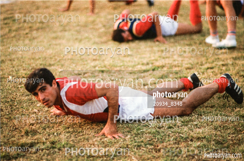 بازیکنان دهه های مختلف فوتبال ایران 4-جعفر مختاری فر,