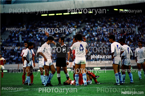 بازیکنان دهه های مختلف فوتبال ایران 1-حسین عبدی,حسن شیر محمدی,