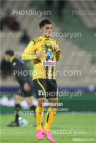 پرسپولیس 2-سپاهان اصفهان  1-محمودقاید رحمتی,