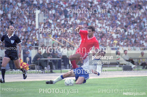 بازیکنان دهه های مختلف فوتبال ایران 10-فریبرز مرادی,