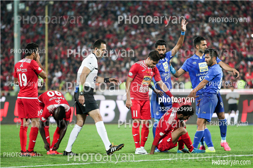 پرسپولیس 1 - استقلال 0  (96/08/04)-وحید امیری,کمال کامیابی نیا,فرشید باقری,علی قربانی,فرشید اسماعیلی,بیژن حیدری,گادوین منشاGodwin Mensha,بشار رسن,