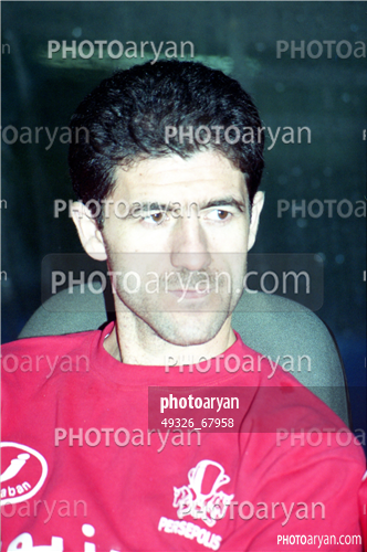 فوتبال ایران (دهه 80)-کریم باقری,