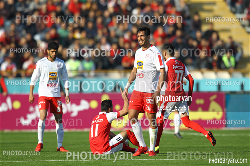 پرسپولیس 2-تراکتورسازی تبریز 0 (96/10/08)-محسن مسلمان,کمال کامیابی نیا,فرزاد حاتمی,