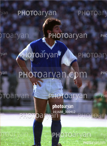  بازیکنان دهه های مختلف فوتبال ایران 32-امیر قلعه نویی,