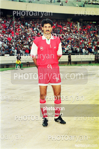 بازیکنان دهه های مختلف فوتبال ایران 2-علی دایی  Ali Daei,