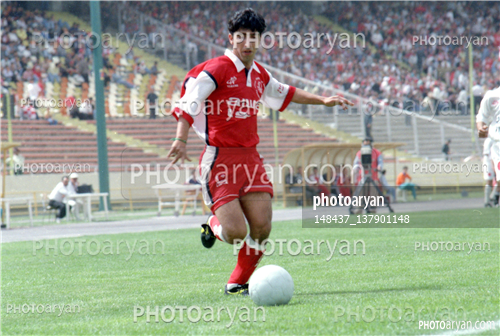 بازیکنان دهه های مختلف فوتبال ایران24 -