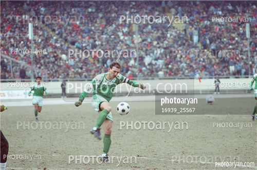 بازیکنان دهه های مختلف فوتبال ایران 1-مارکار اقاجانیان,