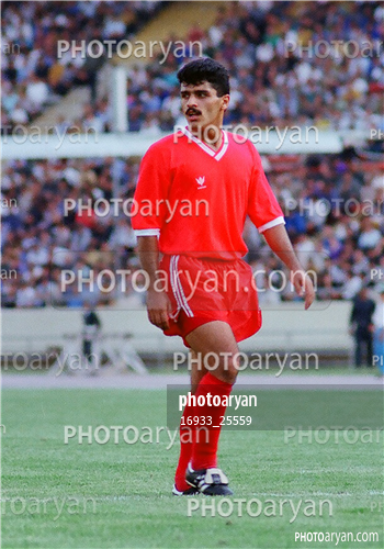 بازیکنان دهه های مختلف فوتبال ایران 1-بهزاد داداش زاده,