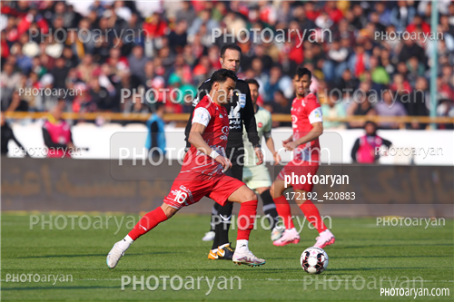 پرسپولیس  2-تراکتور  0    (1403/11/07)-