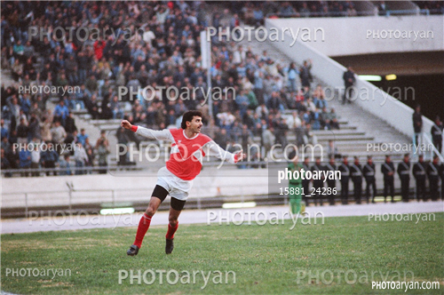 بازیکنان دهه های مختلف فوتبال ایران 2-رضا عابدیان,