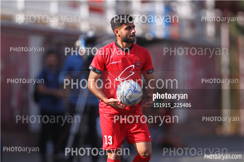  امید پرسپولیس 0- امید استقلال  0 (1400/07/22)-