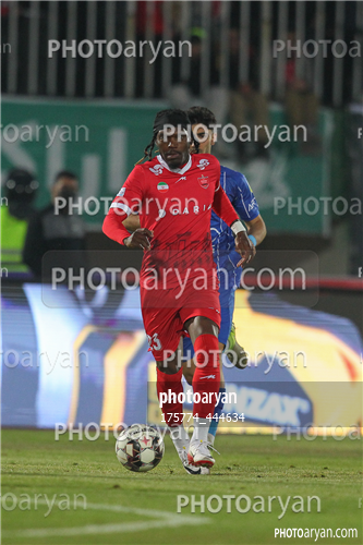 پرسپولیس 0-استقلال  0  (1404/09/14)-