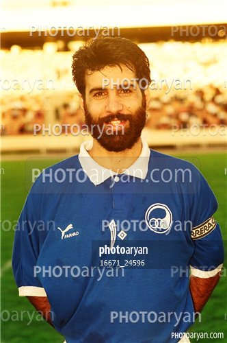 بازیکنان دهه های مختلف فوتبال ایران 2-شاهرخ بیانی,