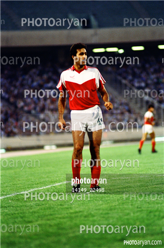 بازیکنان دهه های مختلف فوتبال ایران 1-کریم باوی,