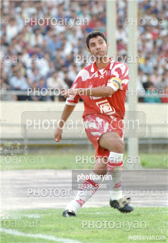 بازیکنان دهه های مختلف فوتبال ایران 7-مجتبی محرمی,