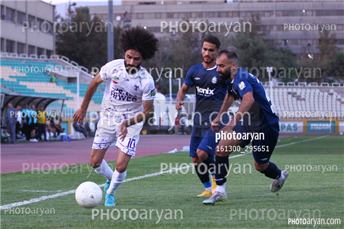 هوادار 1 -ملوان انزلی  0 (1401/07/22)-