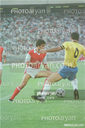 بازیکنان دهه های مختلف فوتبال ایران 1-ناصر محمدخانی,