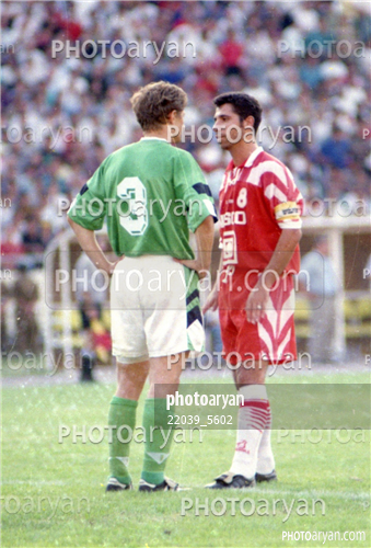 بازیکنان دهه های مختلف فوتبال ایران 7-مجتبی محرمی,