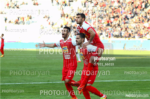 پرسپولیس 4 -ذوب آهن اصفهان 0 (96/09/10)-حسین ماهینی,علی علیپور,کمال کامیابی نیا,